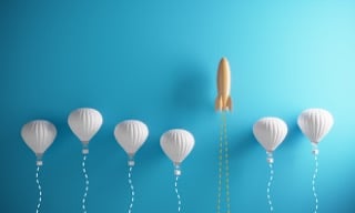 Klein (iStock-1292394095)